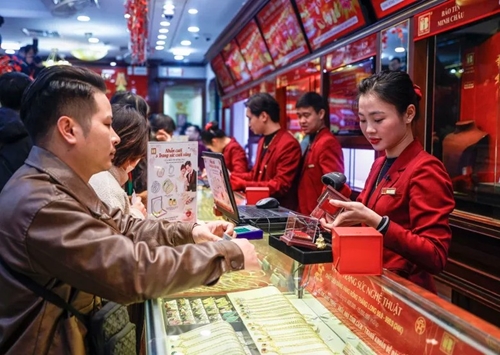 Mưa lớn gây sạt lở nghiêm trọng tại xã Na Loi, Nghệ An